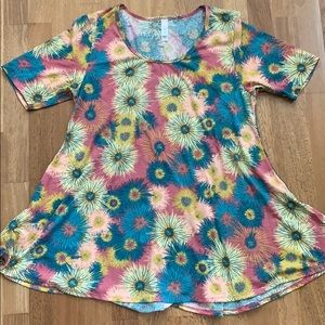 Lularoe Perfect tee